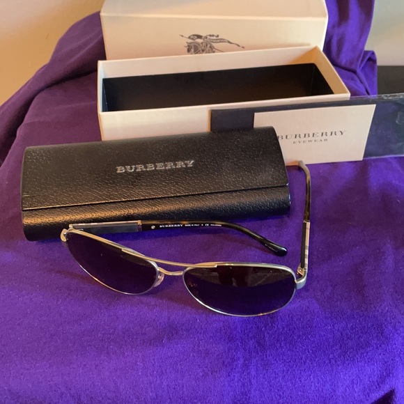 Burberry sunglasses